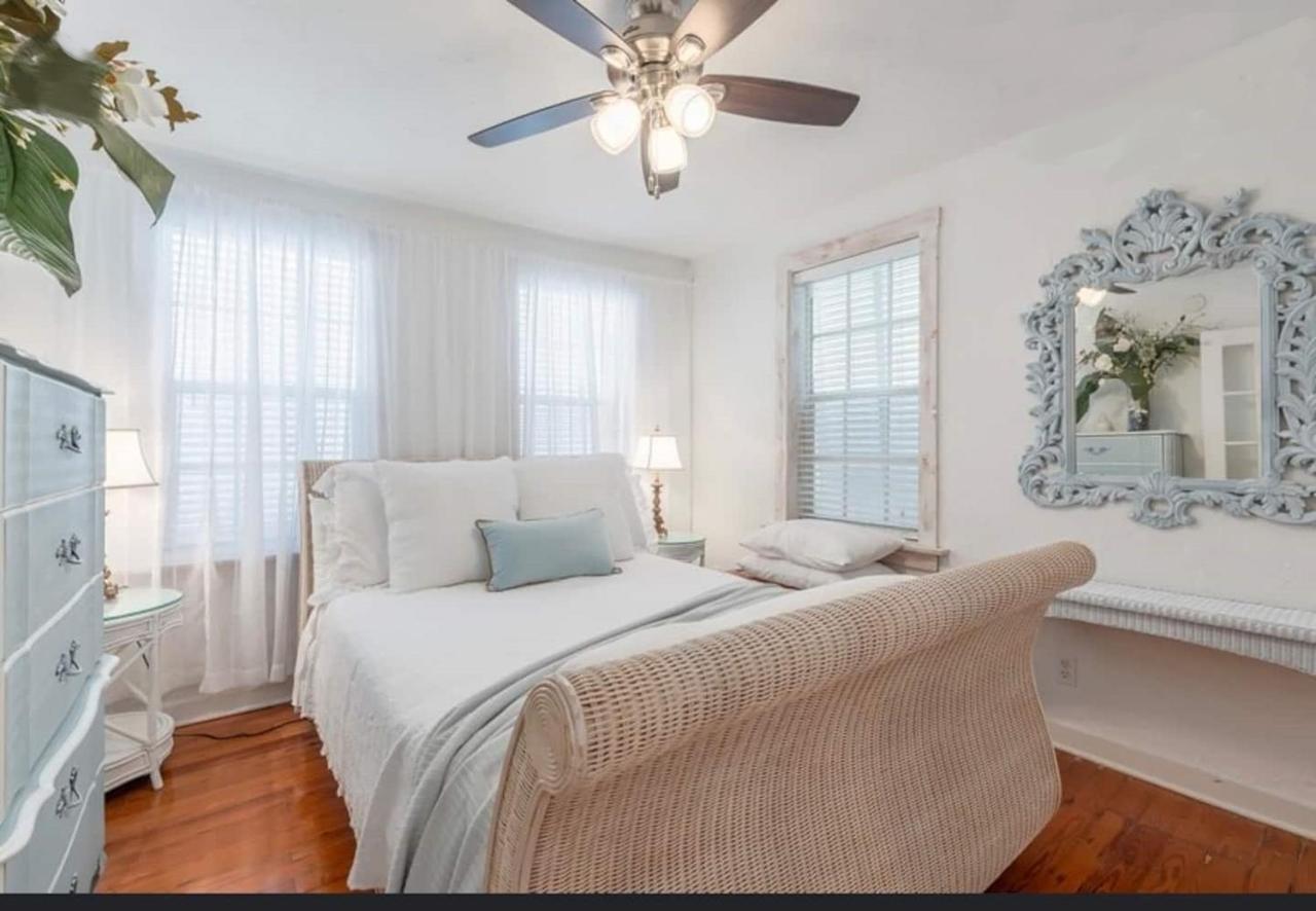 Villa Tropical Designer House In Heart Of Antique Row Wpb West Palm Beach Exterior foto